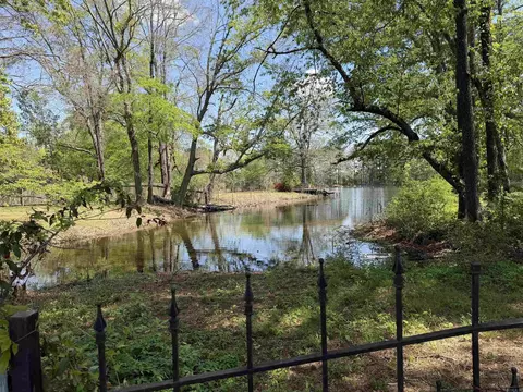 View/Area - 4 Stratford, Pine Bluff, AR 71603 photo 1 of 1