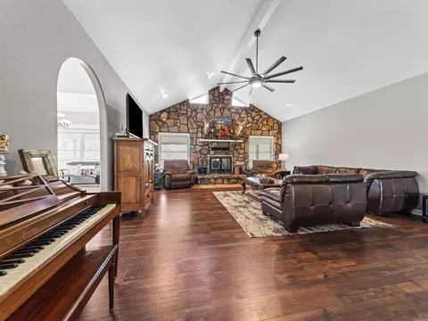 Living - 163 Barbie Ln, Mount Ida, AR 71957 photo 1 of 4