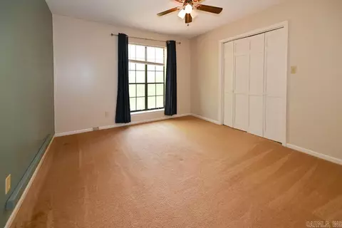Bedroom - 181 Bearce Cir, Mount Ida, AR 71957 photo 2 of 4