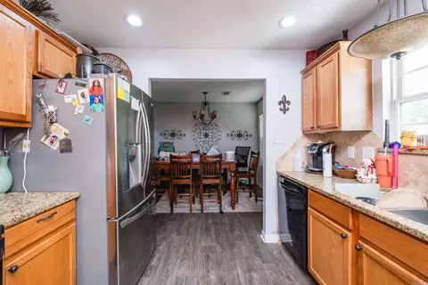 Kitchen - 13203 Old River Dr, Scott, AR 72142 photo 1 of 3