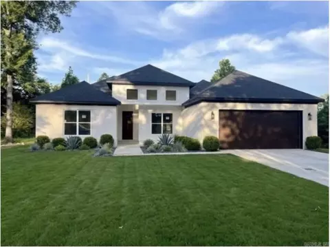 39 Church Cir, Greenbrier, AR 72058