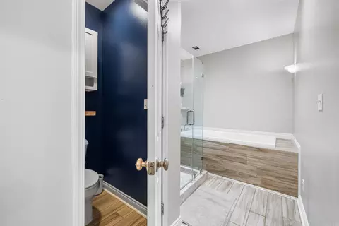 Bath - 126 Coyote Cir, Ward, AR 72176 photo 1 of 4