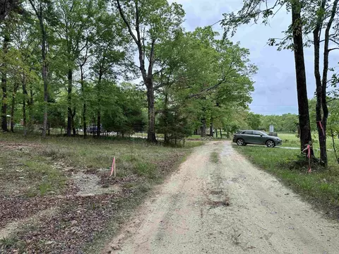 Asbury Road, Magnet Cove, AR 72104