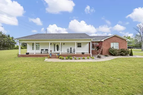 2706 Wire Rd, Clarksville, AR 72830