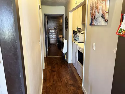 Entry Way - 142 Apartment Dr, Melbourne, AR 72556 photo 1 of 1