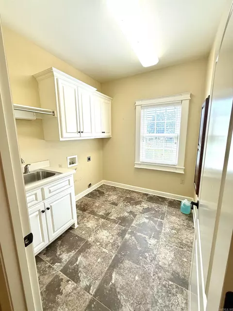 Other - 922 Sinclair Ct, Searcy, AR 72143 photo 5 of 10