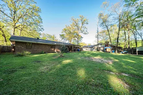 Exterior - 27 White Oak Dr, Conway, AR 72034 photo 9 of 10