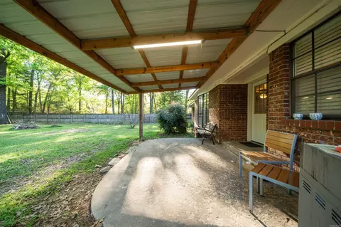 Exterior - 27 White Oak Dr, Conway, AR 72034 photo 4 of 10