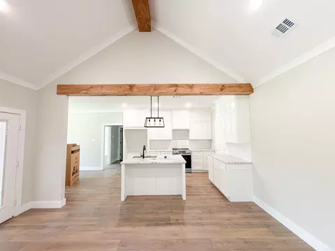 Kitchen - 25 Jackson Loop, Ward, AR 72176 photo 2 of 6