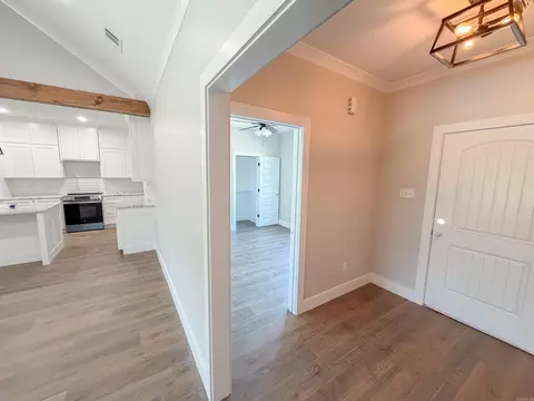 Entry Way - 25 Jackson Loop, Ward, AR 72176 photo 3 of 4
