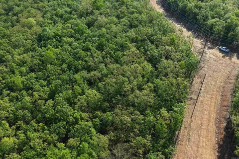 2 Cherokee Cv, Conway, AR 72023