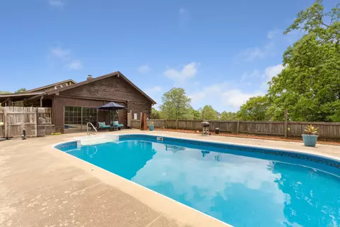 19 Lieblong Rd, Greenbrier, AR 72058