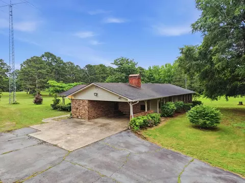 Exterior - 200 Higden Rd, Higden, AR 72067 photo 3 of 12