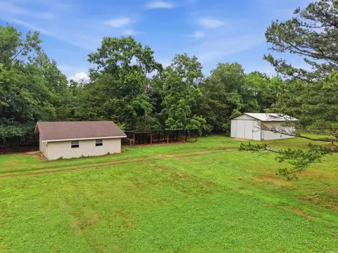 Exterior - 200 Higden Rd, Higden, AR 72067 photo 6 of 12