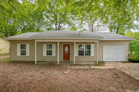 28 Greenhaven Pl, Jacksonville, AR 72076