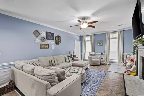 Living - 306 Oak View Dr, Cabot, AR 72023 photo 1 of 3