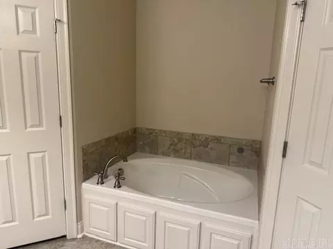 2475 Eighteen Loop, Conway, AR 72034 photo 12