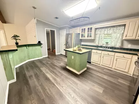 Kitchen - 10455 Hogue Rd, Mabelvale, AR 72103 photo 1 of 3