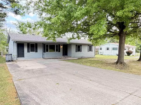 Exterior - 304 N Pecan St, Beebe, AR 72012 photo 11 of 11