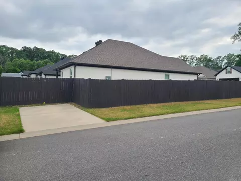 Exterior - 1408 Woolridge Dr, Benton, AR 72019 photo 6 of 6
