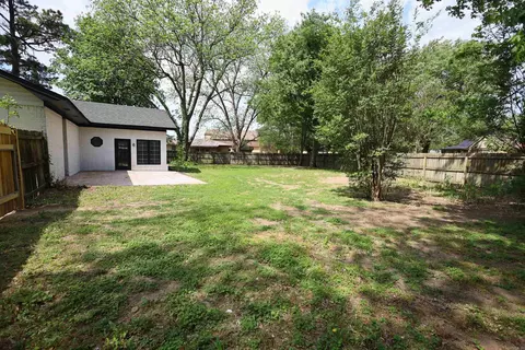 Exterior - 612 Circle Dr, Trumann, AR 72472 photo 5 of 12