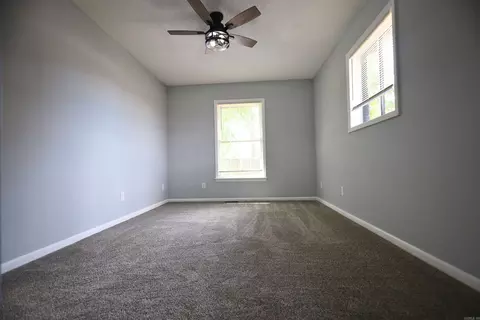 Bedroom - 612 Circle Dr, Trumann, AR 72472 photo 2 of 6