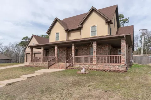 524 Scarlet Oaks Dr, Benton, AR 72019
