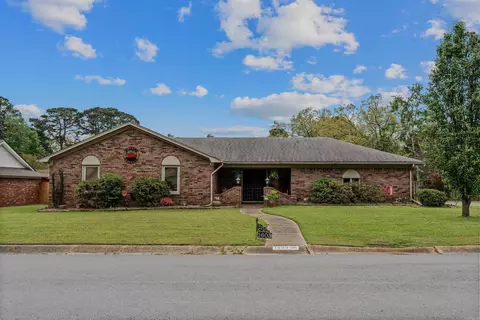 1603 Utopia St, Benton, AR 72015