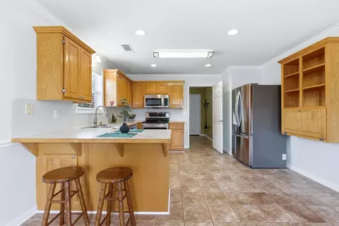 Kitchen - 2106 Duane Dr, Beebe, AR 72012 photo 1 of 4