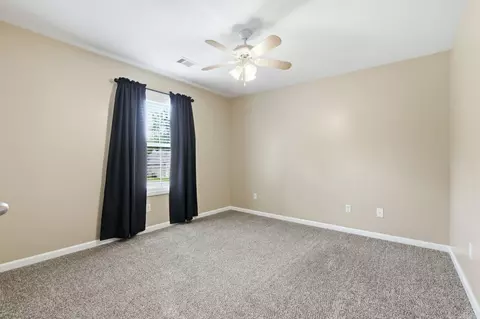 Bedroom - 2106 Duane Dr, Beebe, AR 72012 photo 9 of 10