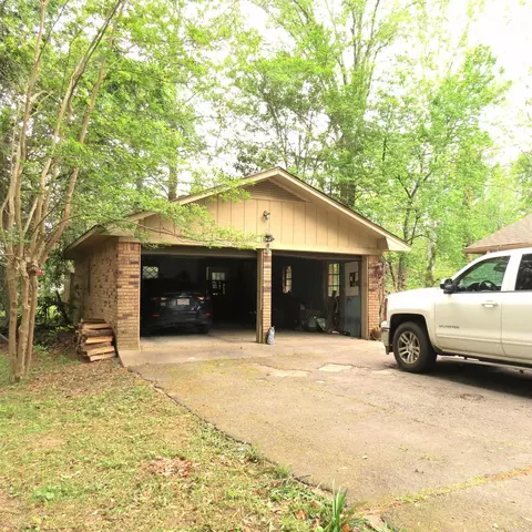 8450 Victoria Dr, Pine Bluff, AR 71603 photo 7