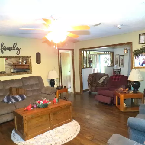 8450 Victoria Dr, Pine Bluff, AR 71603 photo 17