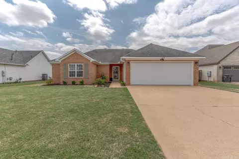5508 Cordova Ln, Jonesboro, AR 72404