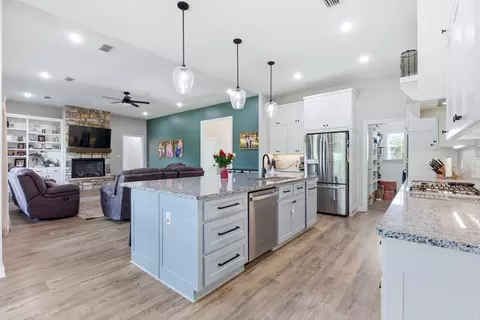 Kitchen - 123 Ranchview, Beebe, AR 72012 photo 5 of 6