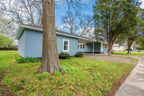 Exterior - 718 Baker St, Malvern, AR 72104 photo 6 of 8