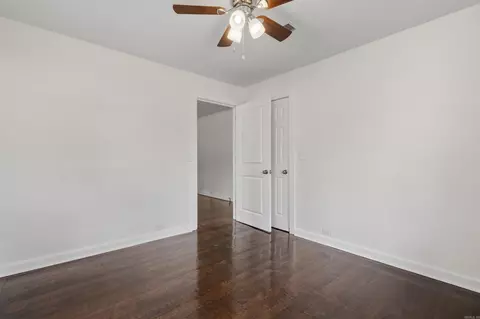 Bedroom - 718 Baker St, Malvern, AR 72104 photo 1 of 4