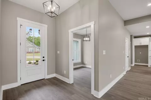 Entry Way - 5157 Peace Ln, Alexander, AR 72002 photo 3 of 4