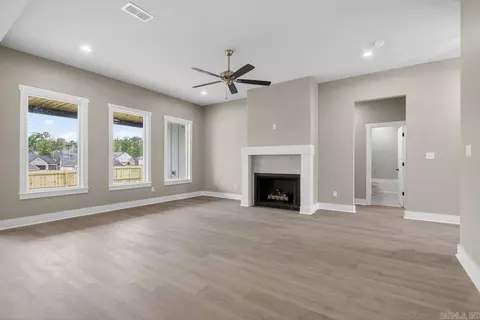 Living - 5157 Peace Ln, Alexander, AR 72002 photo 3 of 3