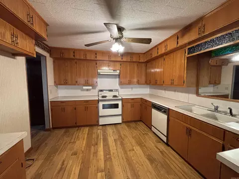 Kitchen - 310 Elm St, Walnut Ridge, AR 72476 photo 1 of 1