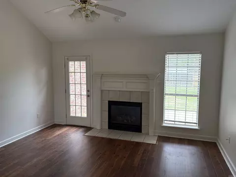 Living - 4520 Oregon Trl, Conway, AR 72034 photo 3 of 3