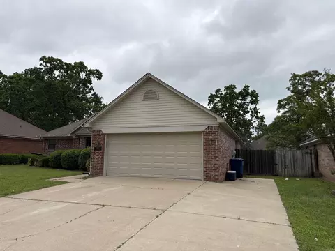 Exterior - 4520 Oregon Trl, Conway, AR 72034 photo 2 of 3