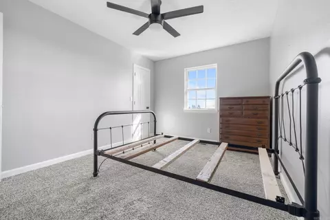 Bedroom - 10974 Ricks Dr, Harrison, AR 72601 photo 4 of 6