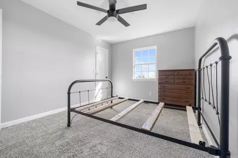 Bedroom - 10974 Ricks Dr, Harrison, AR 72601 photo 4 of 6
