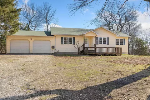 Exterior - 10974 Ricks Dr, Harrison, AR 72601 photo 3 of 4