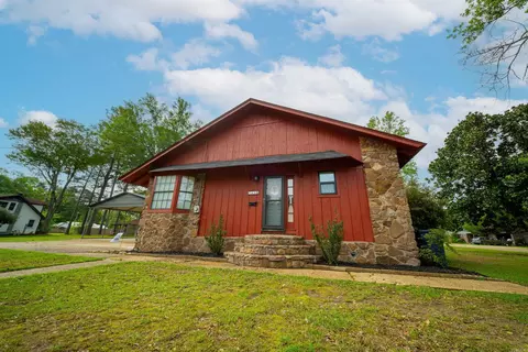 763 Cardinal St, Camden, AR 71701