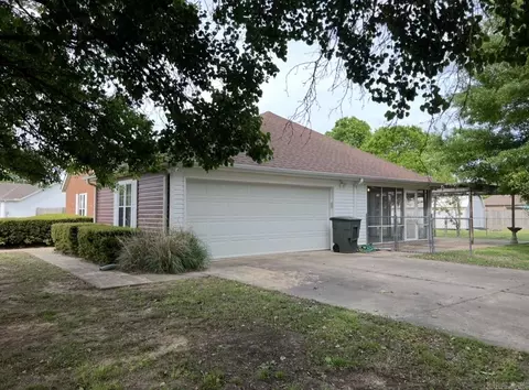 209 Sawyer Ln, Trumann, AR 72472 photo 2