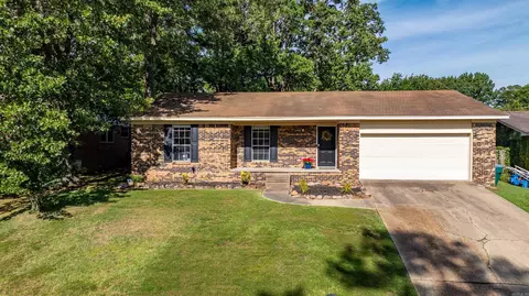 2807 Dorset Dr, Little Rock, AR 72204