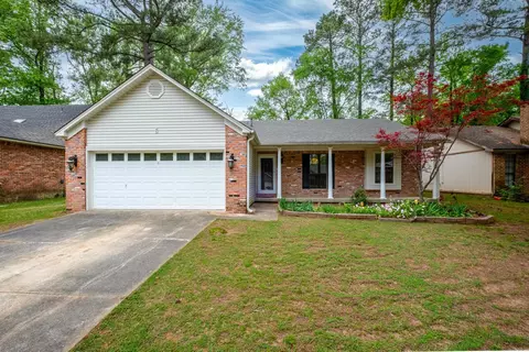 8 Tracy Austin Ct, Little Rock, AR 72210