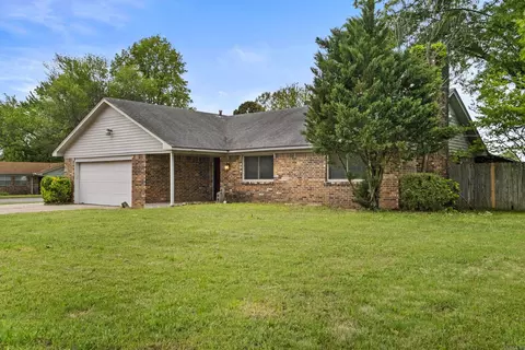 Exterior - 1 Devon Ln, Jacksonville, AR 72076 photo 3 of 6