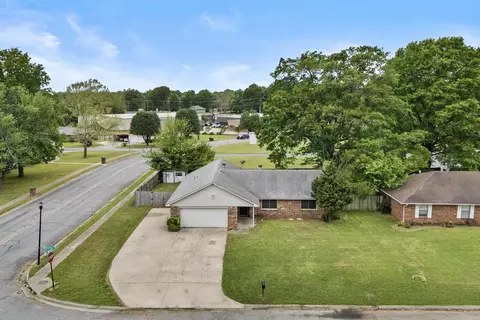 View/Area - 1 Devon Ln, Jacksonville, AR 72076 photo 4 of 5